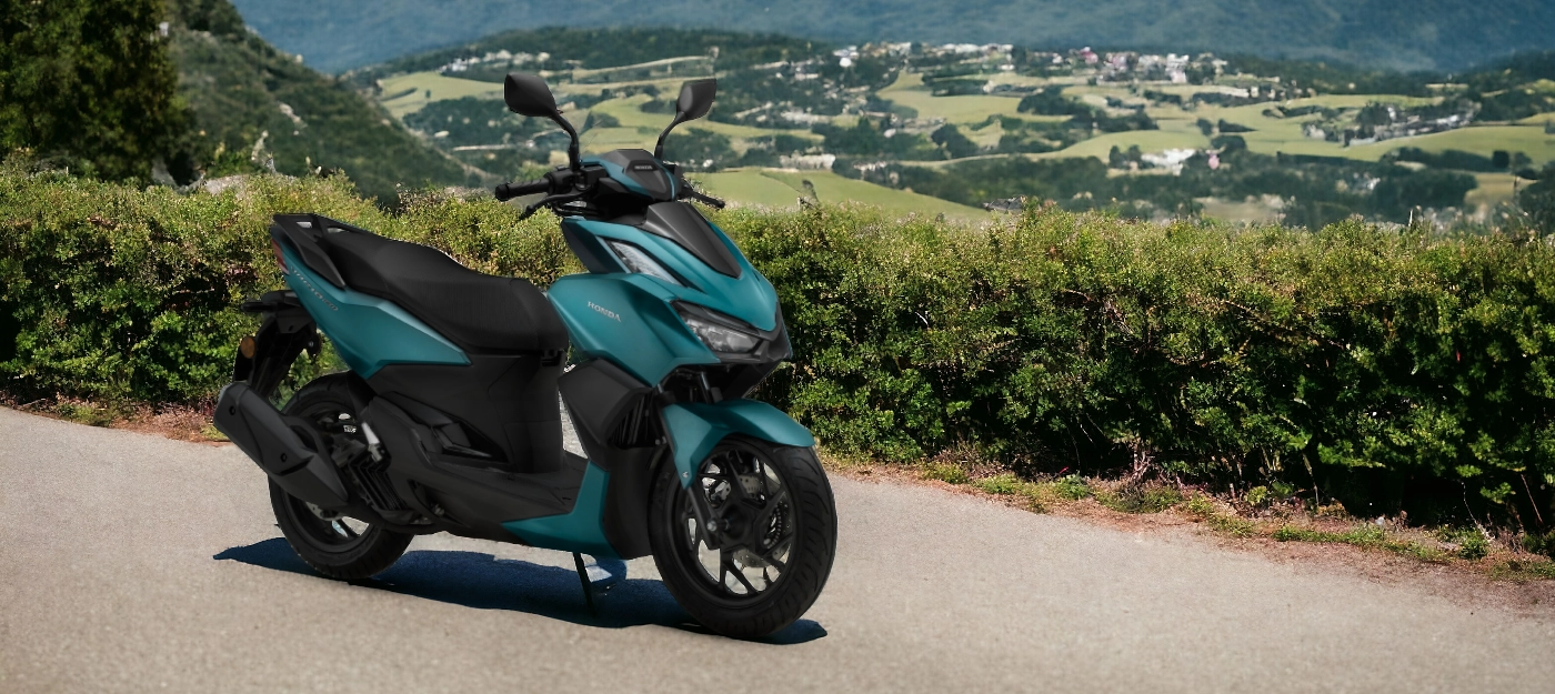 ۱. موتور سیکلت هوندا واریو کلیک ۱۶۰ سی سی (Honda Vario Click 160cc)